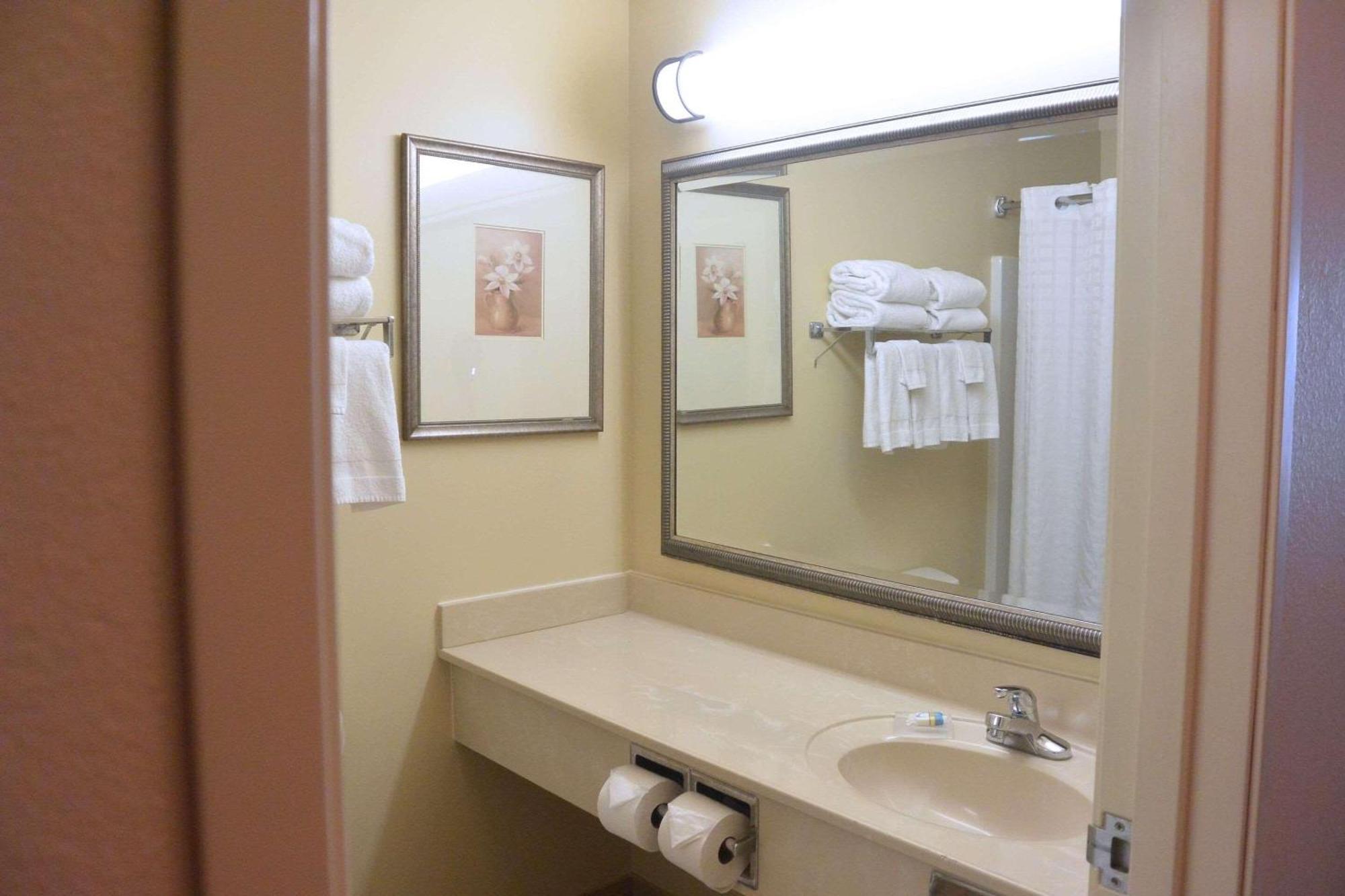 Country Inn & Suites By Radisson, Peoria North, Il Extérieur photo